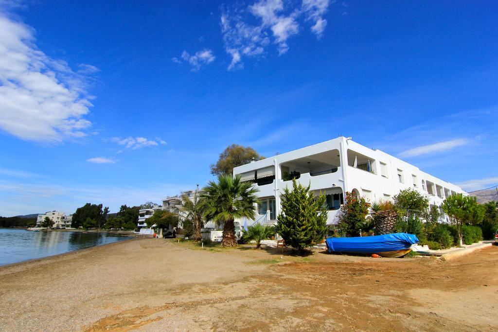 Eretria Beach Apartments Eksteriør billede