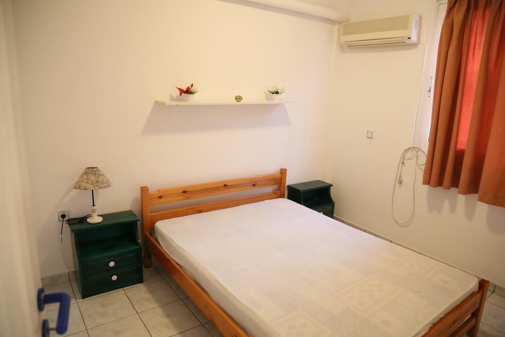 Eretria Beach Apartments Eksteriør billede